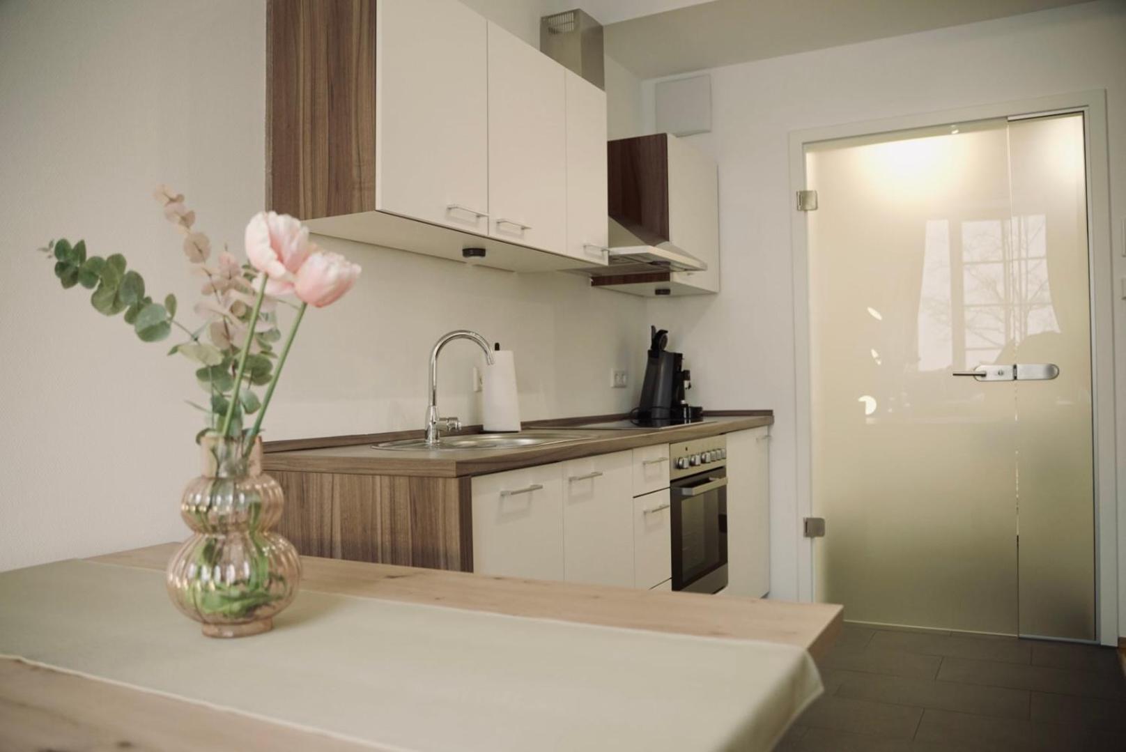 De La Vie Reutlingen - Altstadt Apartment An Stadthalle & Am Marktplatz Екстер'єр фото